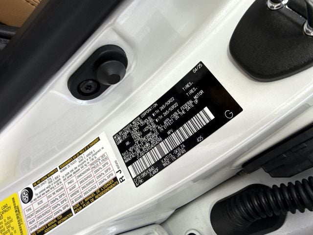 2025 Lexus LX 700h LUXURY