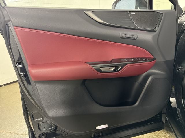 2026 Lexus NX 450h+ Luxury