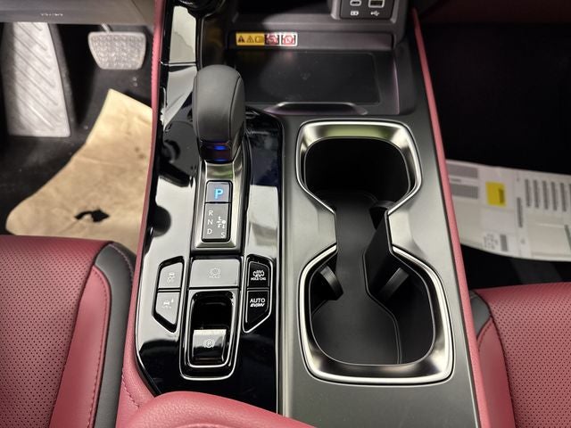 2026 Lexus NX 450h+ Luxury