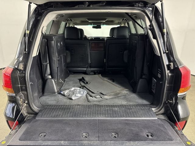 2011 Lexus LX 570