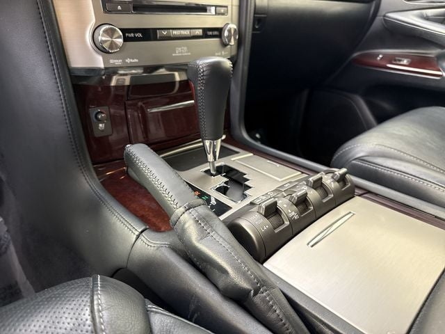 2015 Lexus LX 570 4WD 4dr