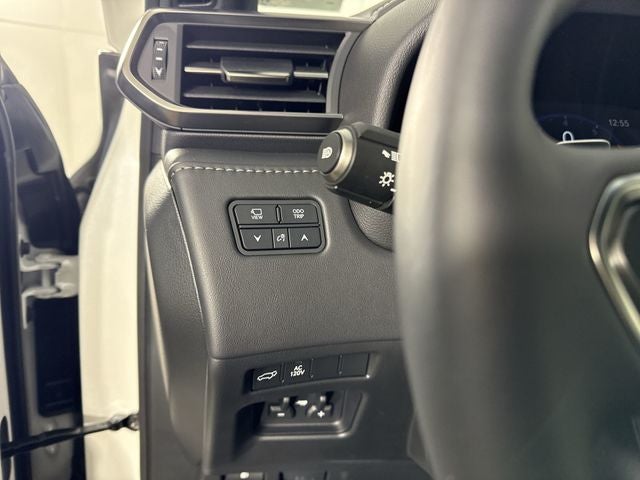 2025 Lexus LX OVERTRAIL