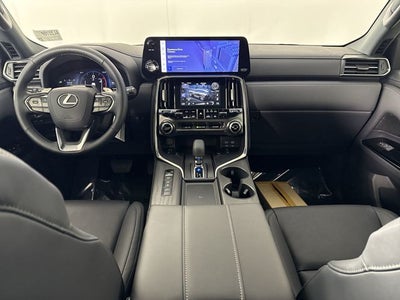 2025 Lexus LX OVERTRAIL