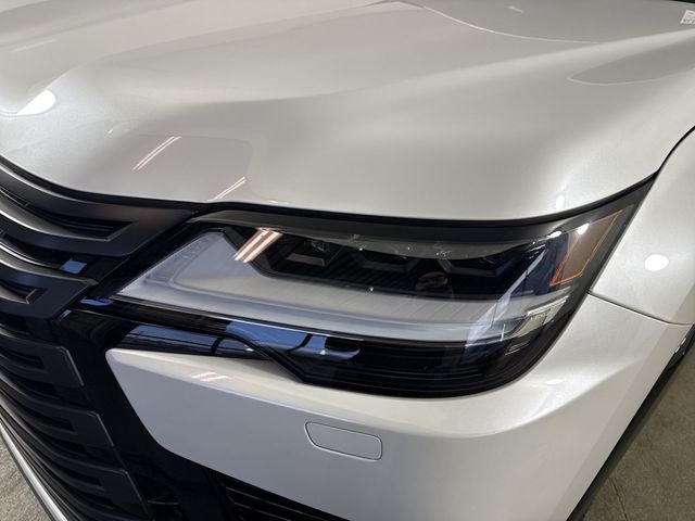 2025 Lexus LX OVERTRAIL