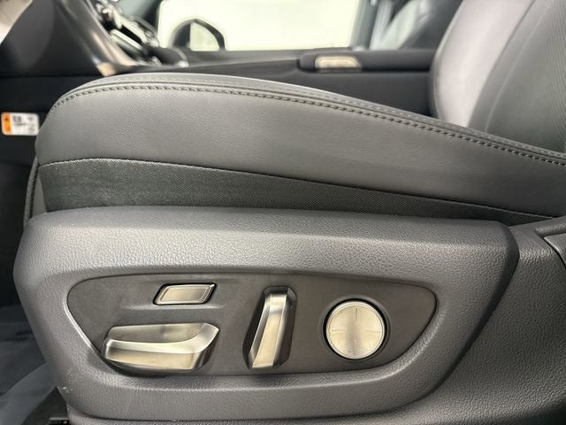 2025 Lexus LX OVERTRAIL