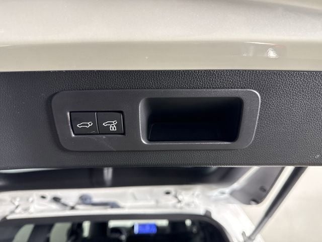 2025 Lexus LX OVERTRAIL