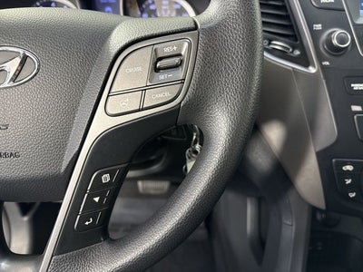 2016 Hyundai Santa Fe SE