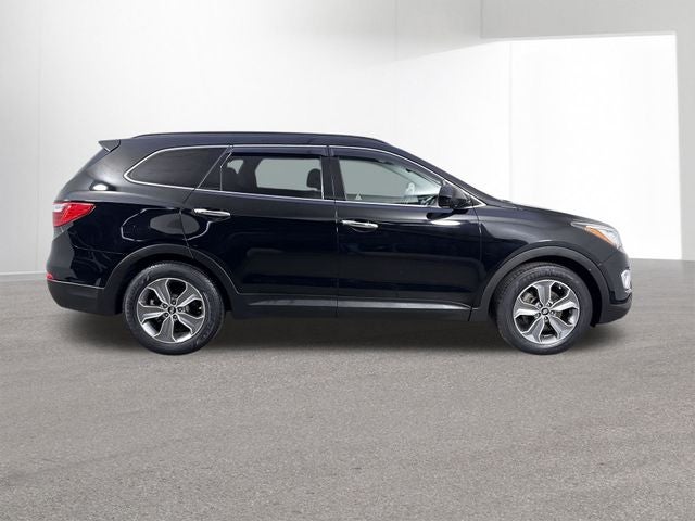 2016 Hyundai Santa Fe SE