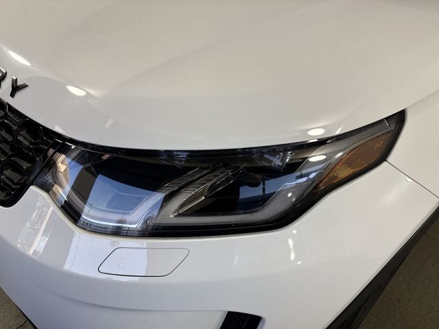 2023 Land Rover Discovery Sport SE