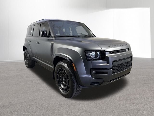 2025 Land Rover Defender OCTA