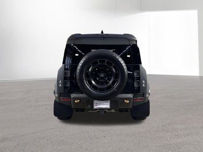 2025 Land Rover Defender OCTA