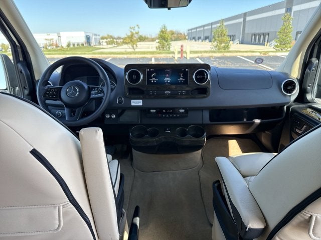 2022 Mercedes-Benz Sprinter 2500 2500 Standard Roof V6 144" RWD