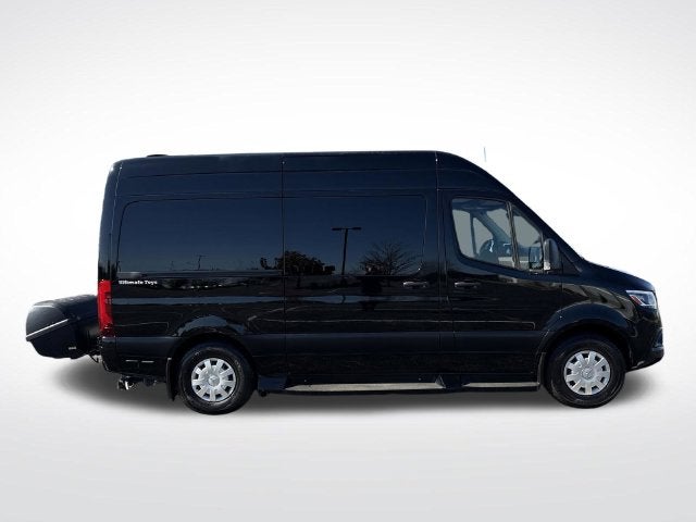 2022 Mercedes-Benz Sprinter 2500 2500 Standard Roof V6 144" RWD