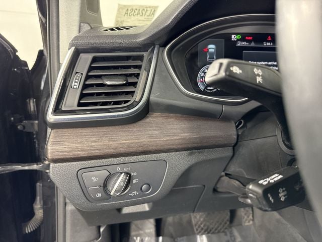 2021 Audi Q5 45 Premium Plus quattro