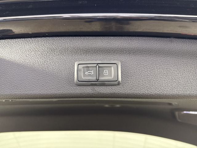 2019 Audi Q3 2.0T Premium Plus quattro