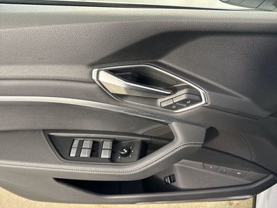 2024 Audi Q8 Sportback e-tron Premium Plus S line quattro