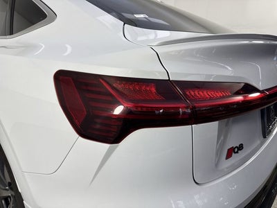 2024 Audi Q8 Sportback e-tron Premium Plus S line quattro