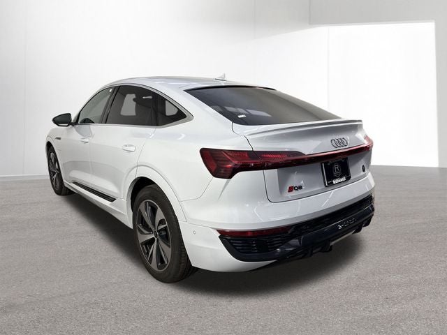 2024 Audi Q8 Sportback e-tron Premium Plus S line quattro