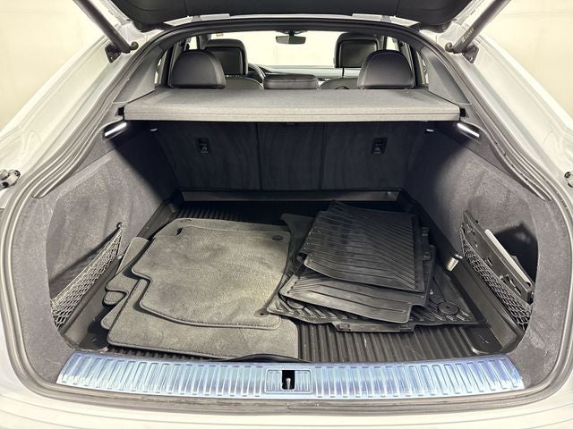 2024 Audi Q8 Sportback e-tron Premium Plus S line quattro