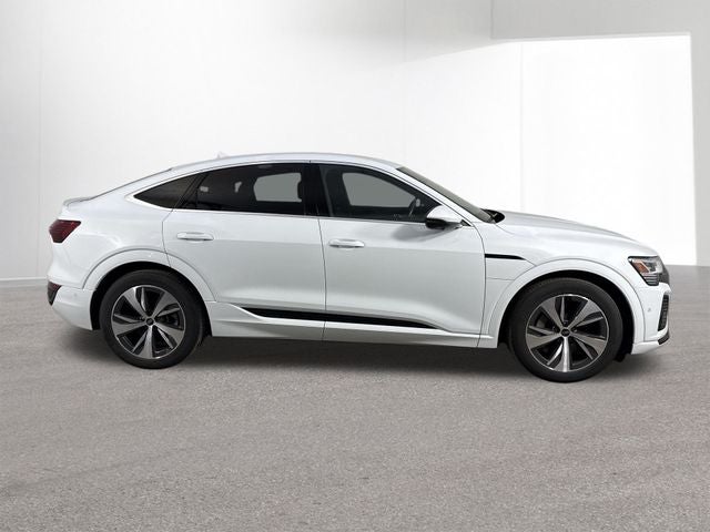 2024 Audi Q8 Sportback e-tron Premium Plus S line quattro