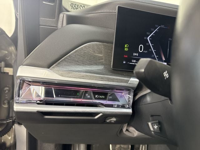 2025 BMW 7 Series 740i xDrive