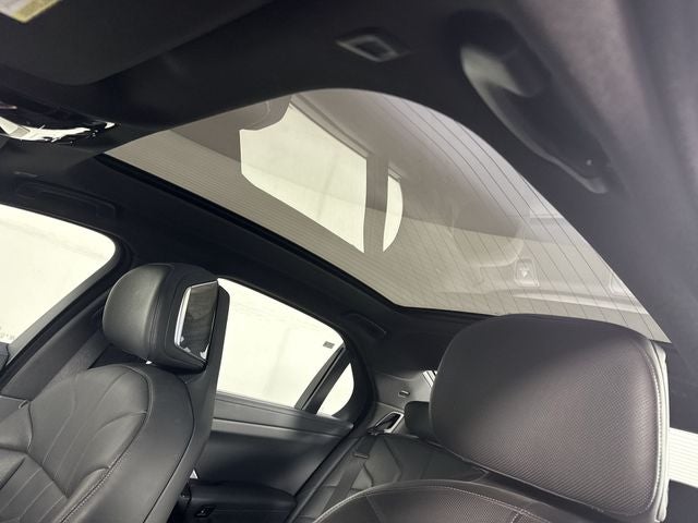 2025 BMW 7 Series 740i xDrive