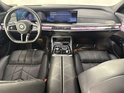 2025 BMW 7 Series 740i xDrive