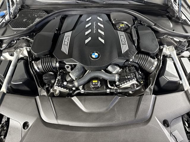 2021 BMW 7 Series 750i xDrive