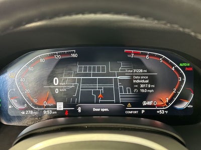 2025 BMW 8 Series 840i