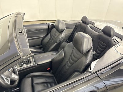 2025 BMW 8 Series 840i