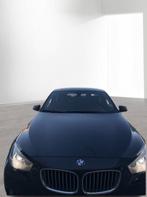 2013 BMW 5 Series 550i xDrive Gran Turismo