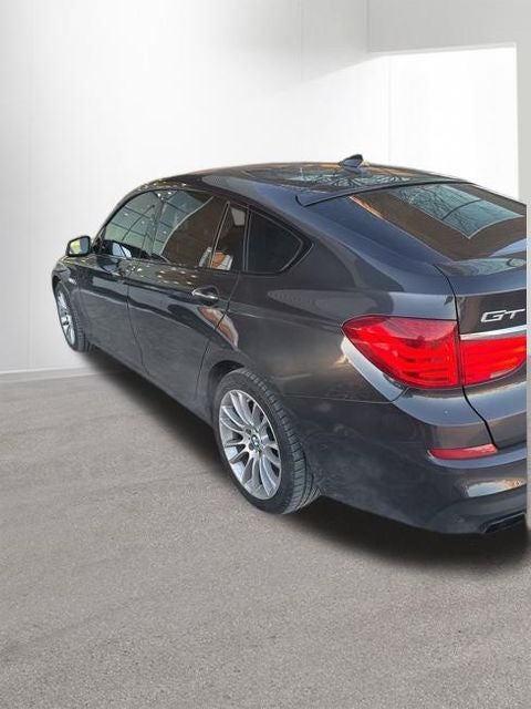 2013 BMW 5 Series 550i xDrive Gran Turismo