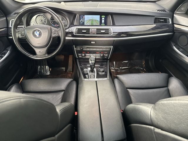2013 BMW 5 Series 550i xDrive Gran Turismo