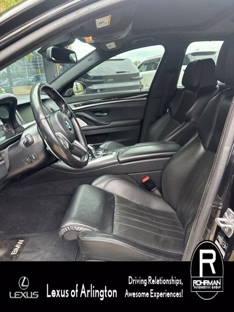 2014 BMW M5 4dr Sdn
