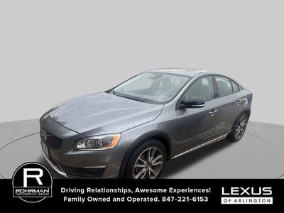2016 Volvo S60 Cross Country T5 Platinum