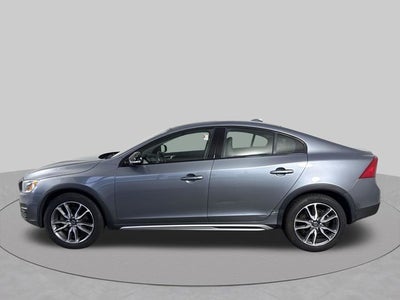 2016 Volvo S60 Cross Country T5 Platinum