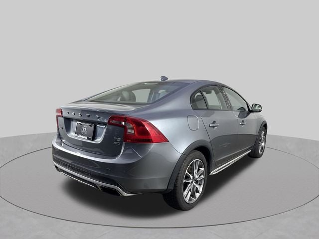 2016 Volvo S60 Cross Country T5 Platinum