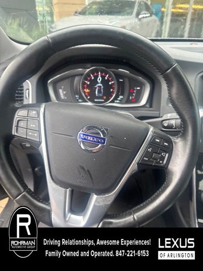 2016 Volvo S60 Cross Country T5 Platinum