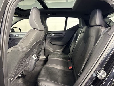 2024 Volvo XC40 Recharge Pure Electric Twin Plus