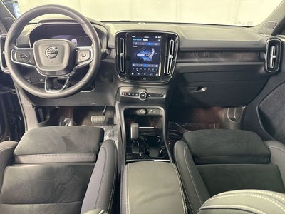 2024 Volvo XC40 Recharge Pure Electric Twin Plus