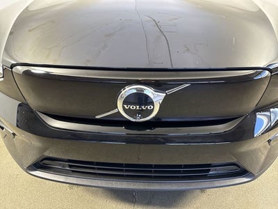 2024 Volvo XC40 Recharge Pure Electric Twin Plus