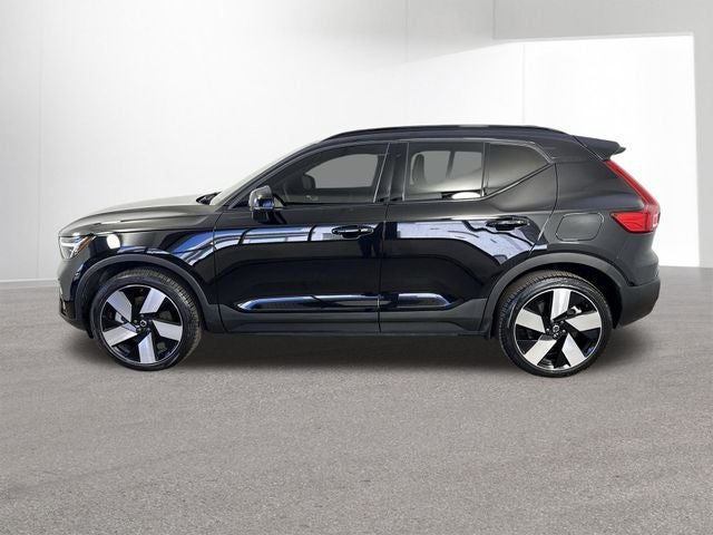 2024 Volvo XC40 Recharge Pure Electric Twin Plus