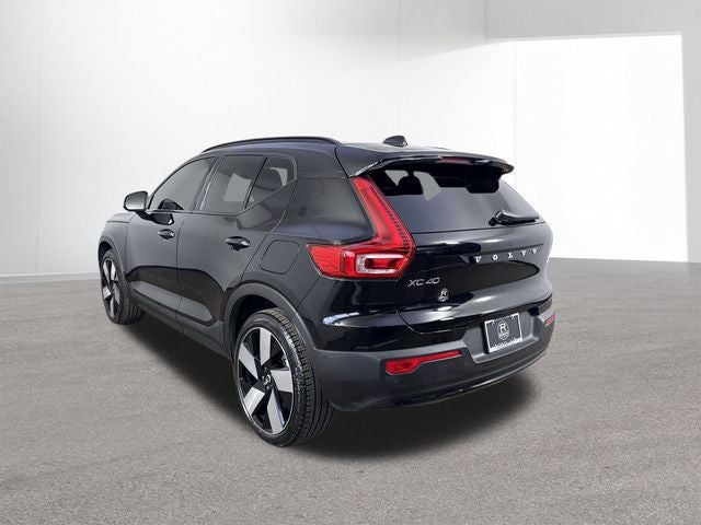 2024 Volvo XC40 Recharge Pure Electric Twin Plus