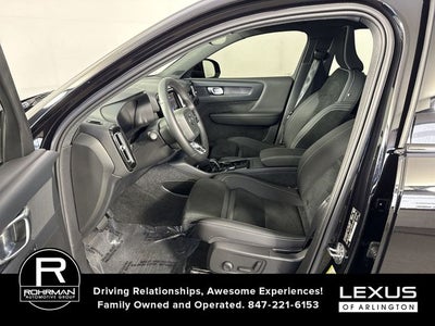 2024 Volvo XC40 Recharge Pure Electric Twin Plus