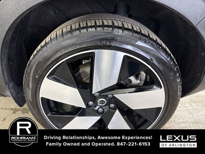 2024 Volvo XC40 Recharge Pure Electric Twin Plus