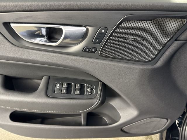 2024 Volvo XC60 Ultimate