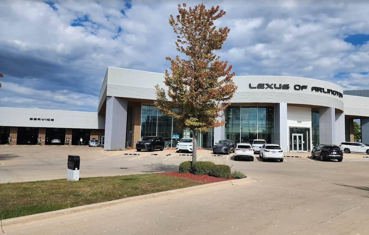 Best Pre-Owned Lexus Dealership Near Palatine, IL